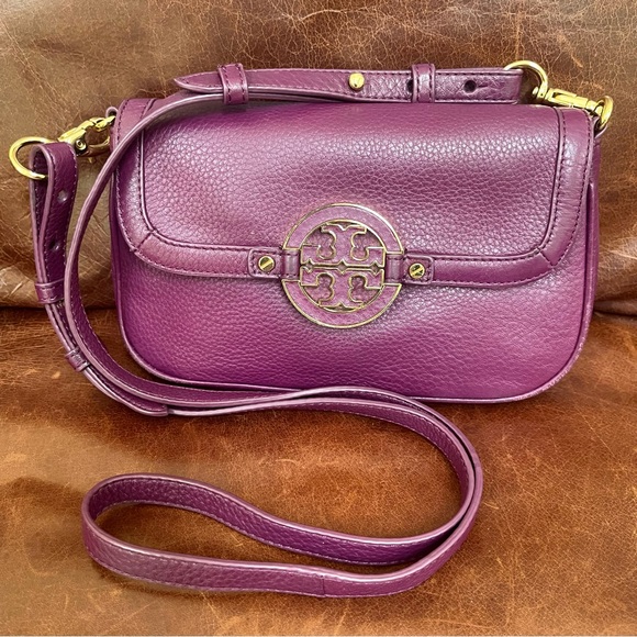 Tory Burch Mini Amanda Crossbody Bag - Picture 3 of 14